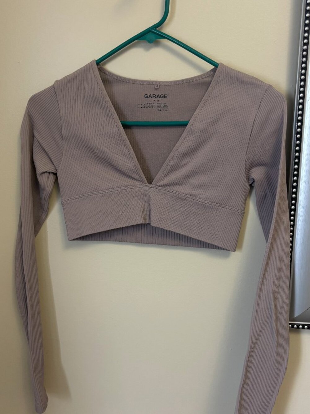 Garage xs Cropped Top